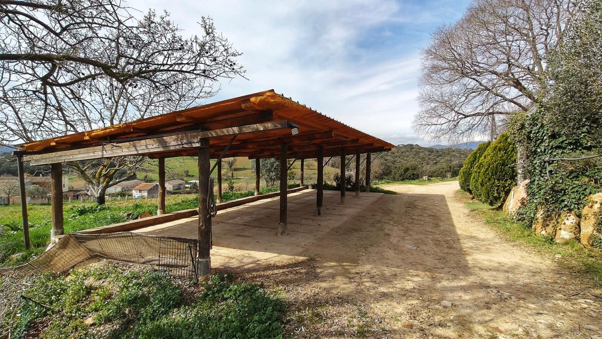 Masia Can Felip B&B Llinars del Valles Exterior foto